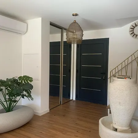 Moderne - Favone